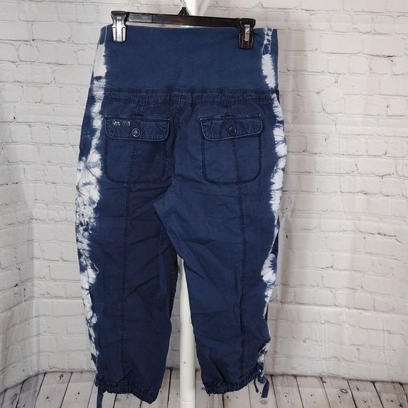 Calvin Klein Performance Tie Dye Capris - Picture 3 of 14